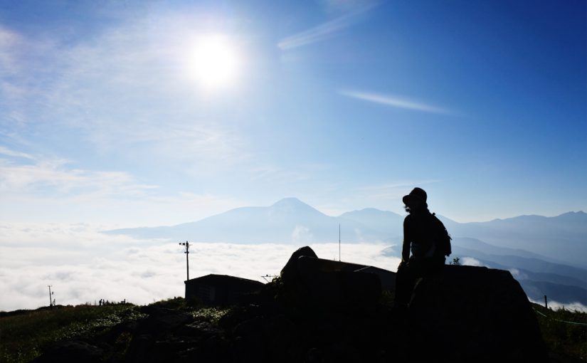 趣味の一つに「登山」という選択。登山の魅力や気になる費用