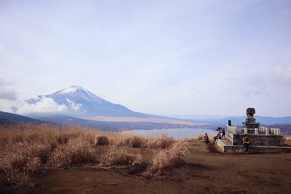【【三国山・鉄砲木ノ頭】富士山の絶景を満喫するハイキングコース