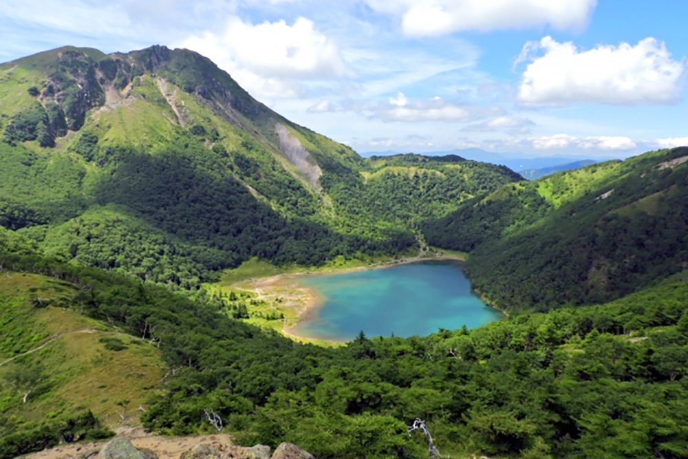 日光白根山（にっこうしらねさん）
